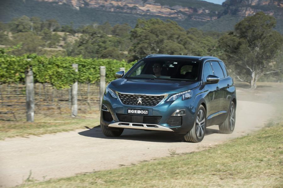  Peugeot 5008 GT 2018 года  (AU) (фото 21 из 29)